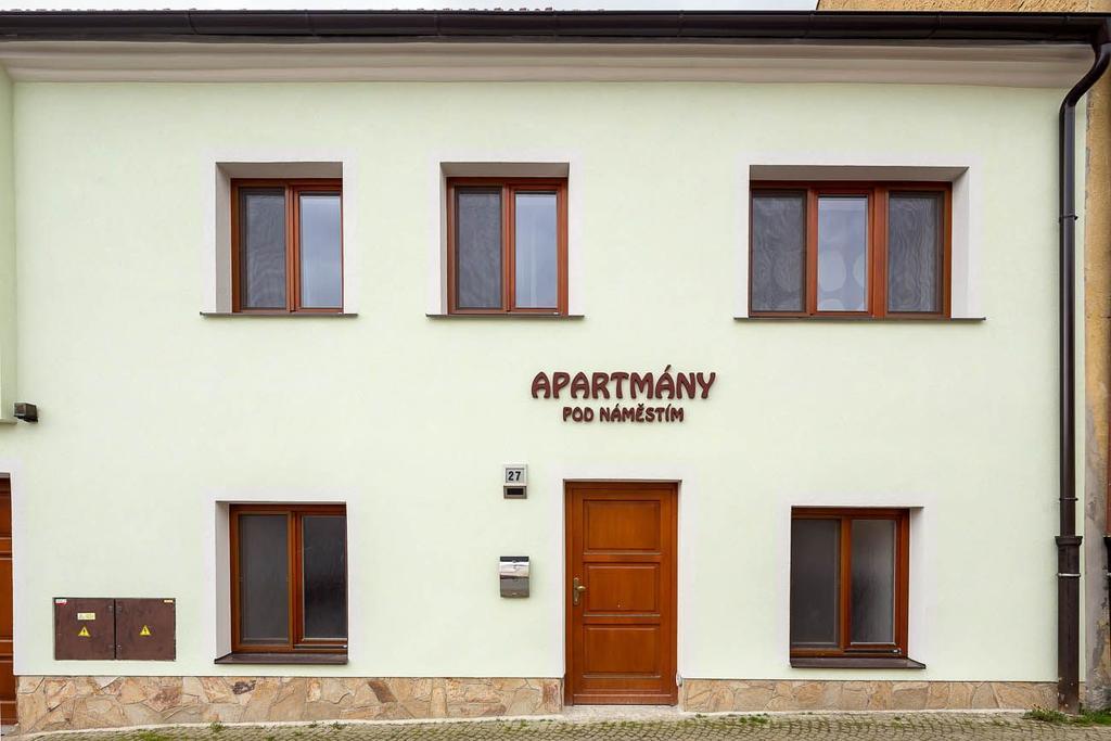 Apartmany Pod Namestim Telc Bagian luar foto