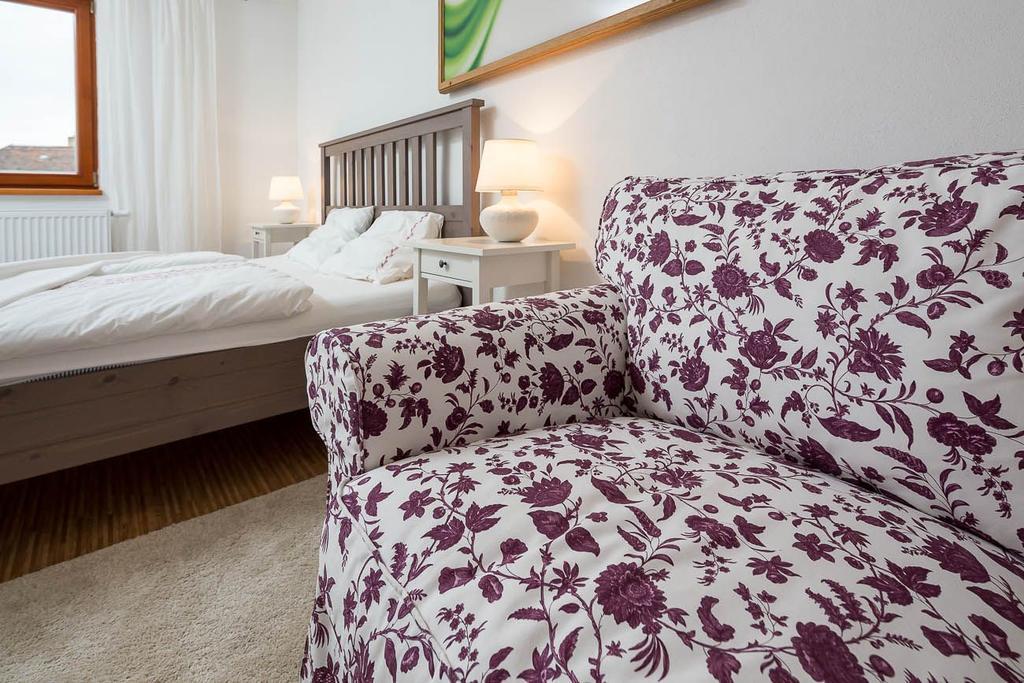 Apartmany Pod Namestim Telc Bagian luar foto