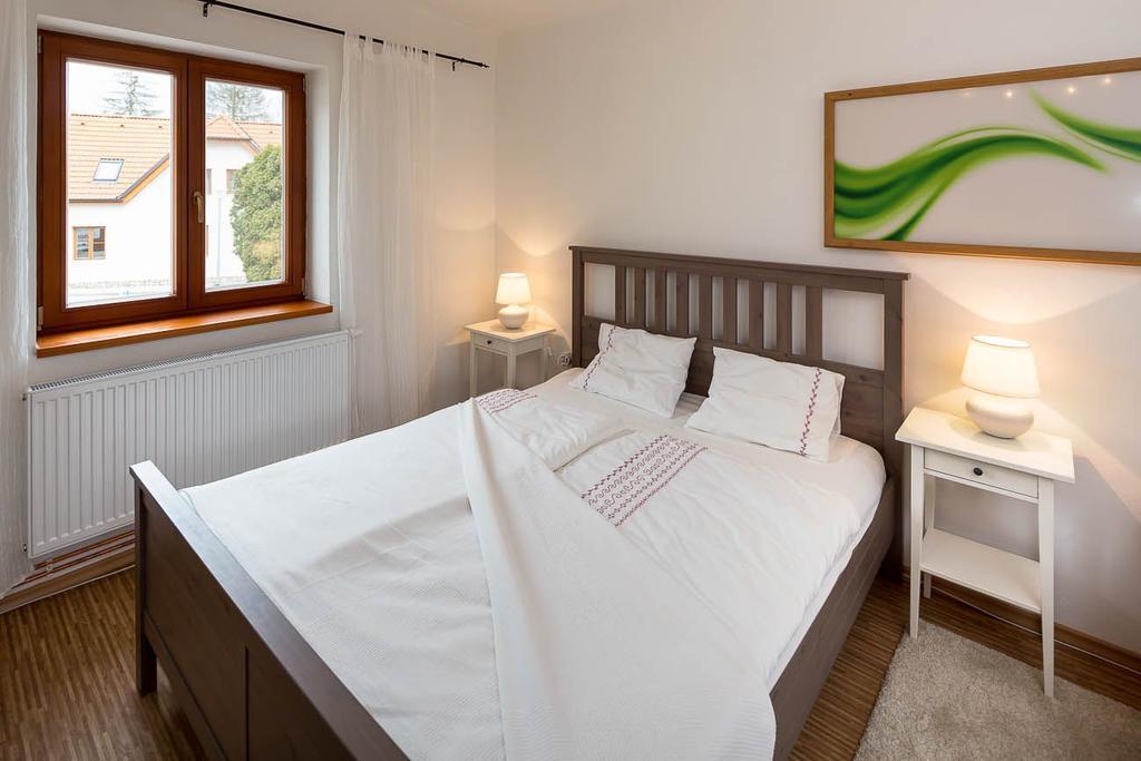 Apartmany Pod Namestim Telc Bagian luar foto